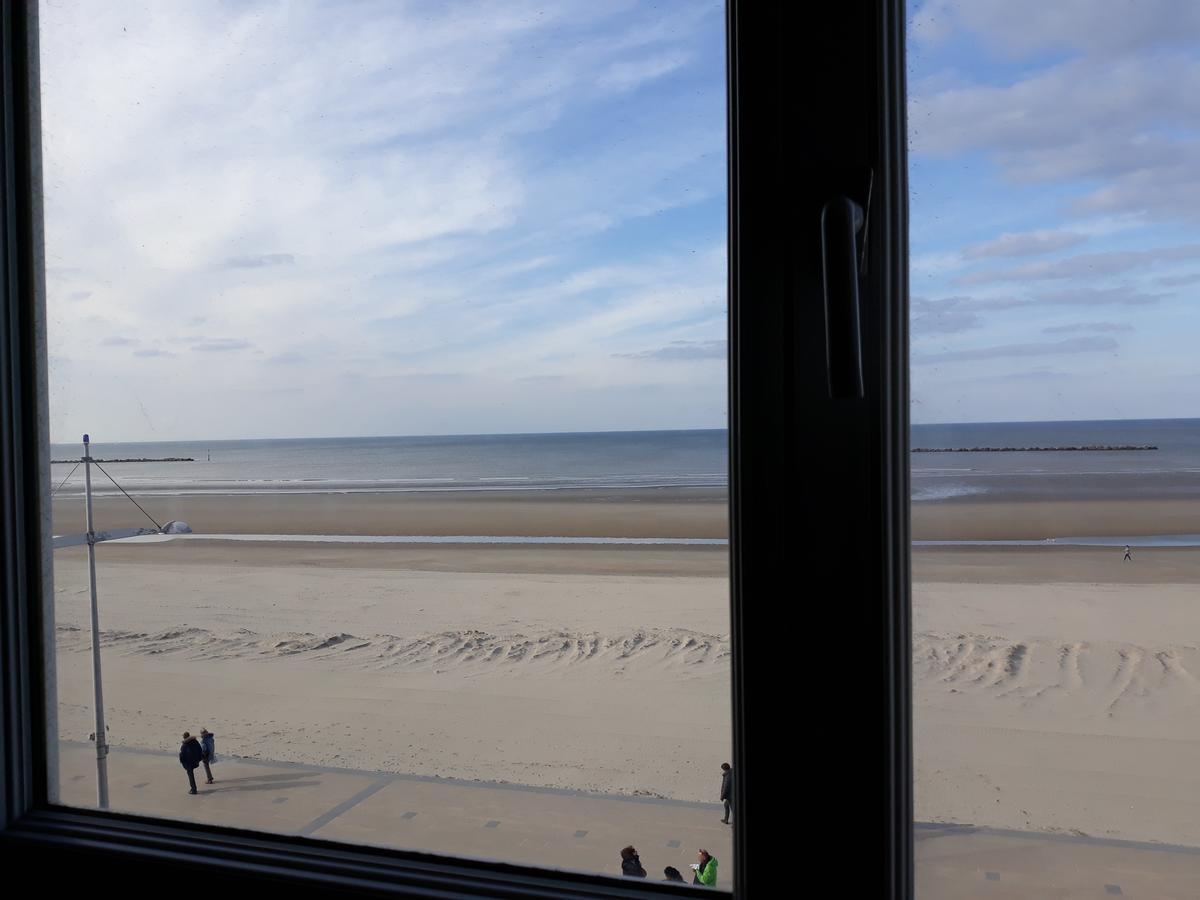 Hotel Eole Dunkirk Esterno foto